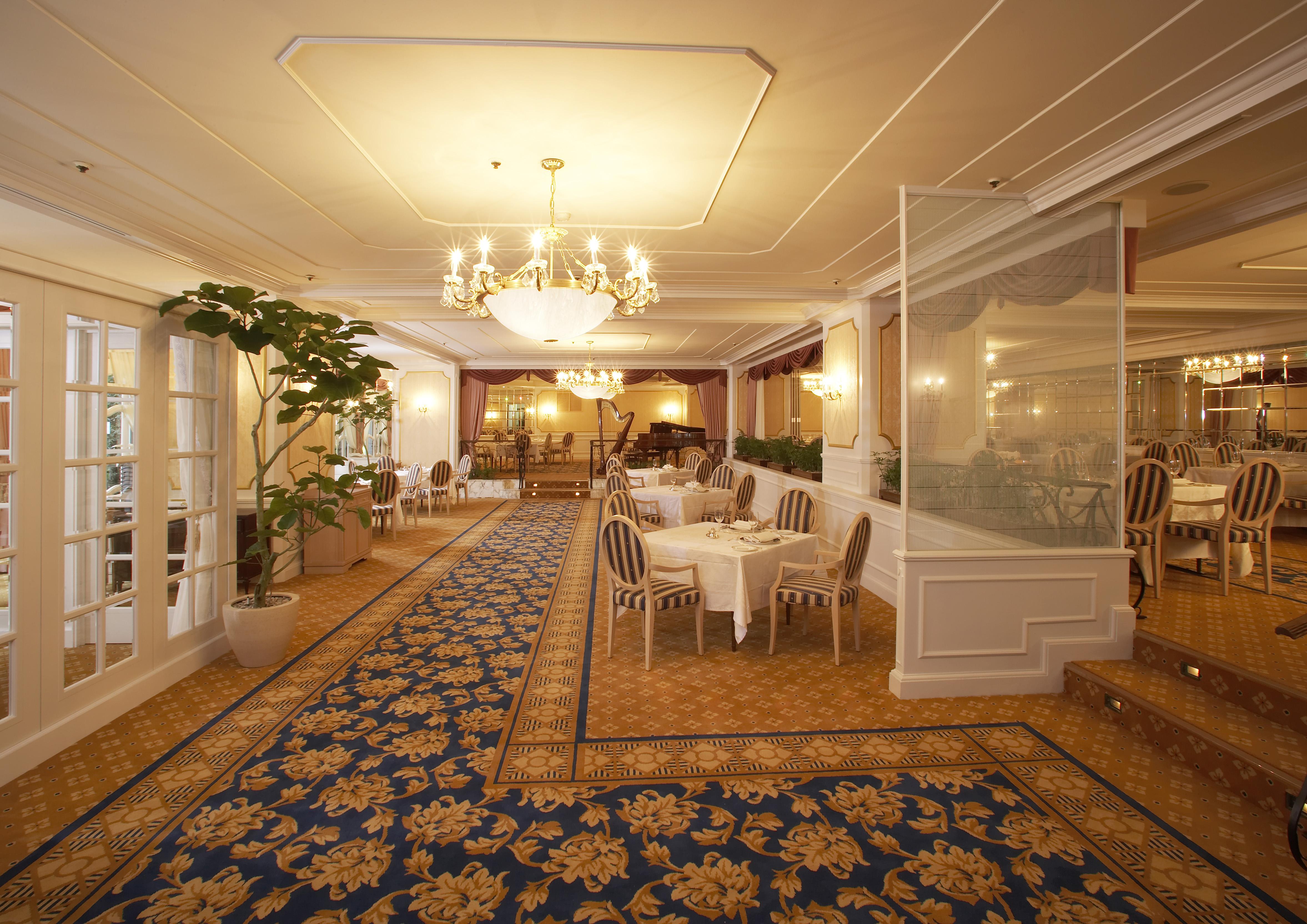 Grand Prince Hotel Shin Takanawa Tokyo Luaran gambar The interior of the hotel
