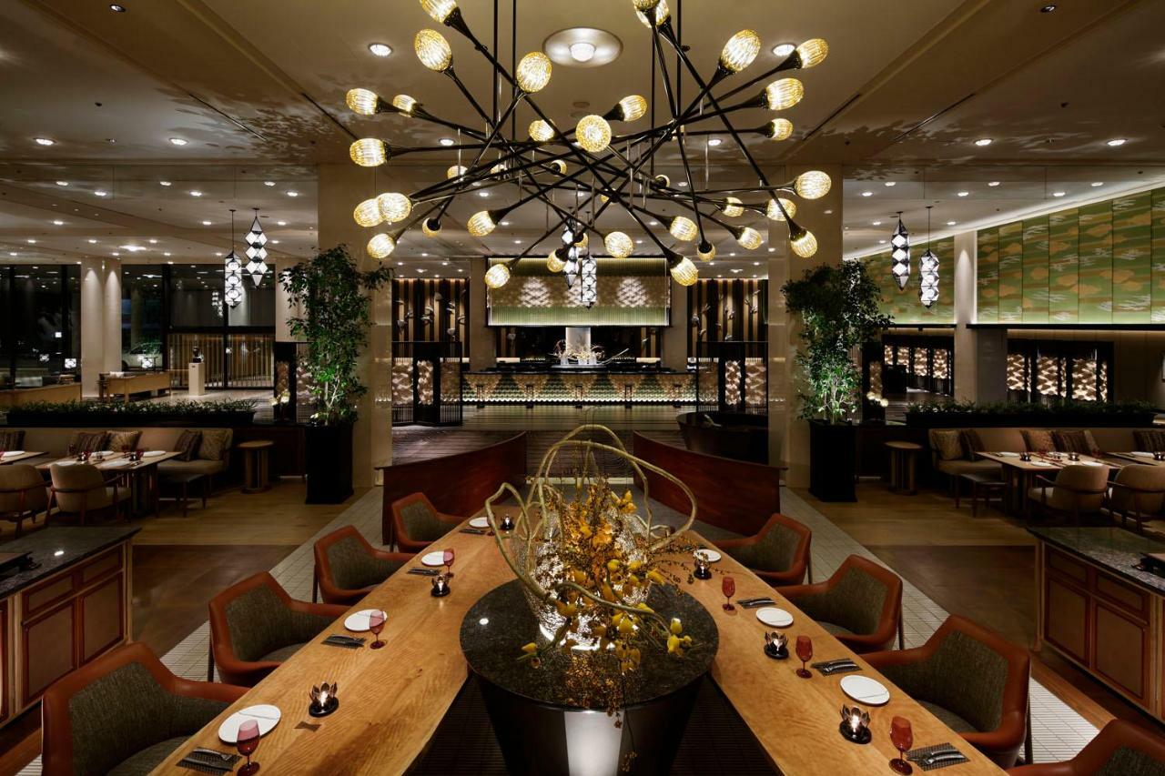 Grand Prince Hotel Shin Takanawa Tokyo Luaran gambar The interior of the restaurant